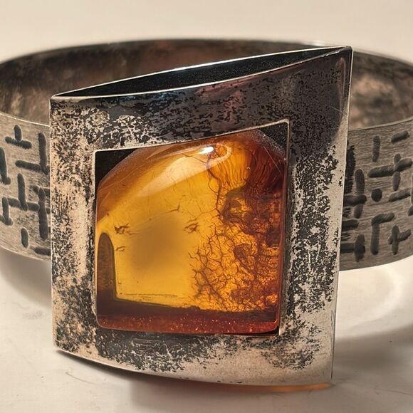 Sterling Silver and Baltic Amber Square Cuff Bracelet with Hinge Clasp - Picture 2 of 7